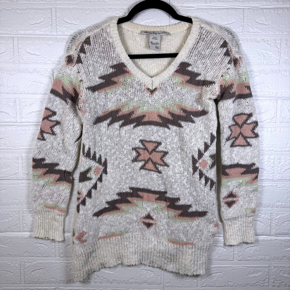 American Rag V-Neck Sweater Womens XS Cream Southwestern Geometric Knit Boho